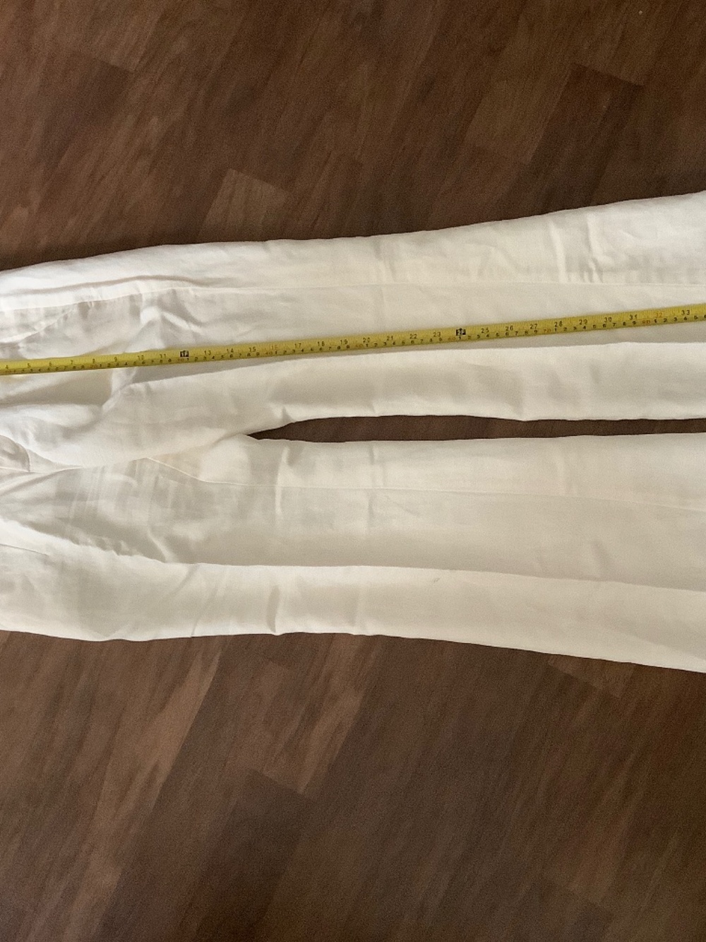 Banana Republic off-white linen pants